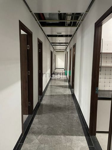Hình ảnh Cho Thuê KS MT Lý Tự Trọng giá rẻ NHẤT Q.1