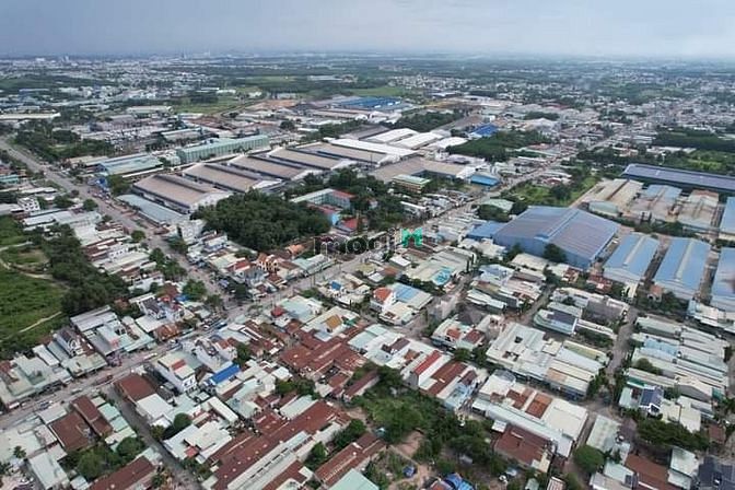Hình ảnh Bán lô đất  sổ riêng thổ cư 100%