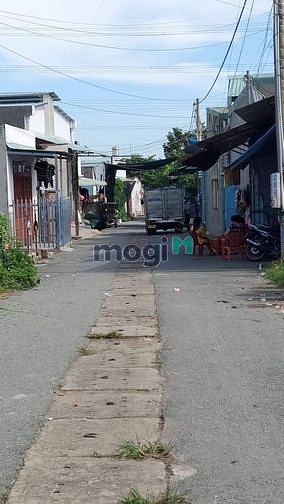 Hình ảnh Bán lô đất  sổ riêng thổ cư 100%