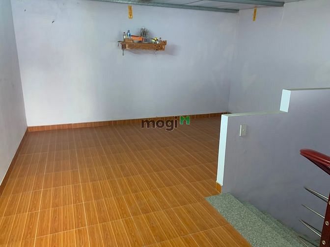 Hình ảnh Cần bán nhà 50m2 ngang 5m oto đỗ cửa gần trường học