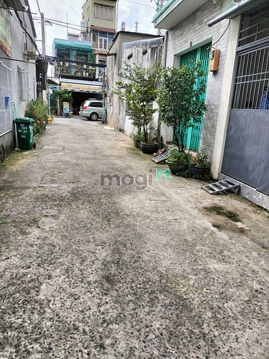 Hình ảnh Kẹt tiền bán gấp lô đất tăng 4 căn nhà