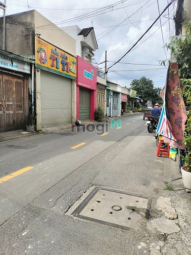 Hình ảnh Kẹt tiền bán gấp lô đất tăng 4 căn nhà