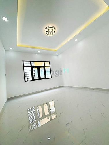 Hình ảnh Bán nhà Hoàng Bật Đạt Tân Bình, 54m2, chỉ 4tỷ2, hẻm 4.5m