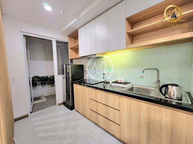 Hình ảnh Cho thuê 1pn và studio ngay sân bay Tân Sơn Nhất