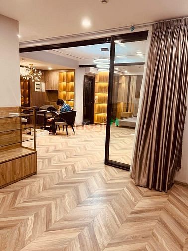 Hình ảnh Cần bán Hưng Phúc 1, căn góc, full nội thất nhà xinh lung linh.