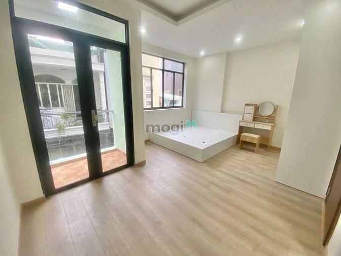 Hình ảnh CHDV mới xây full nội thất mới 100% tại Phú Nhuận