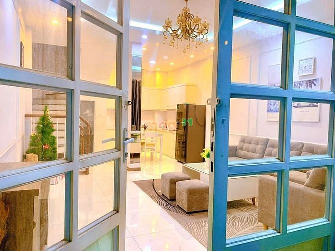 Hình ảnh Một căn nhà sang đẹp gần Hồ Ba mẫu