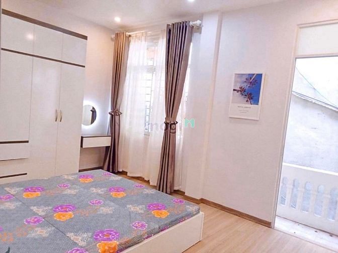 Hình ảnh Một căn nhà sang đẹp gần Hồ Ba mẫu