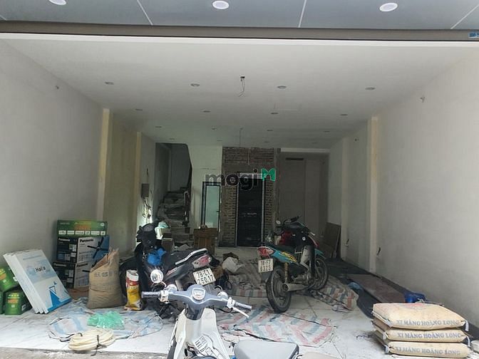 Hình ảnh Cho thuê nhà 7 tầng, thang máy, mặt tiền 7m phố Thái Hà