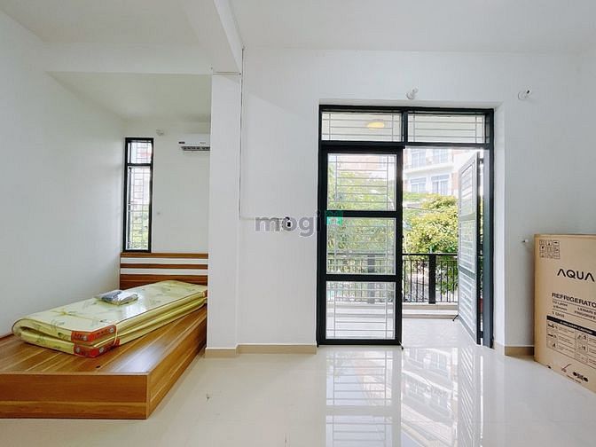 Hình ảnh Studio_ban công-cửa sổ, đủ nội thất, dự án mới ở khu Lý phục man Q7