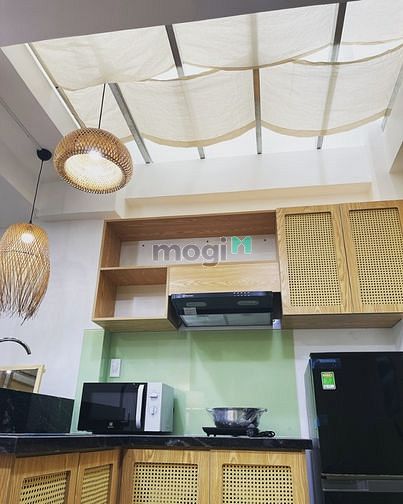 Hình ảnh CH Studio cửa sổ lớn đường Đề Thám khu vực Q1