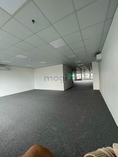 Hình ảnh Văn phòng cho thuê lam sơn, tân bình 12$/m2