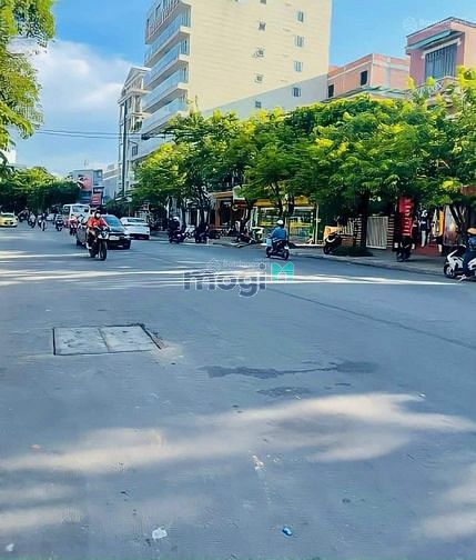 Hình ảnh Cần bán đất mặt tiền trung tâm thành phố Huế