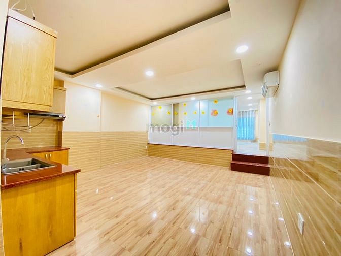 Hình ảnh Phòng trống siêu rộng giá hạt dẻ