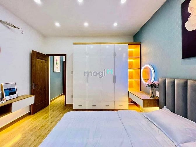 Hình ảnh Bán Nhà Tân Bình Thông Cách Mạng Tháng 8 64m2 Nhà Mới Tinh Chỉ 2.89tỷ
