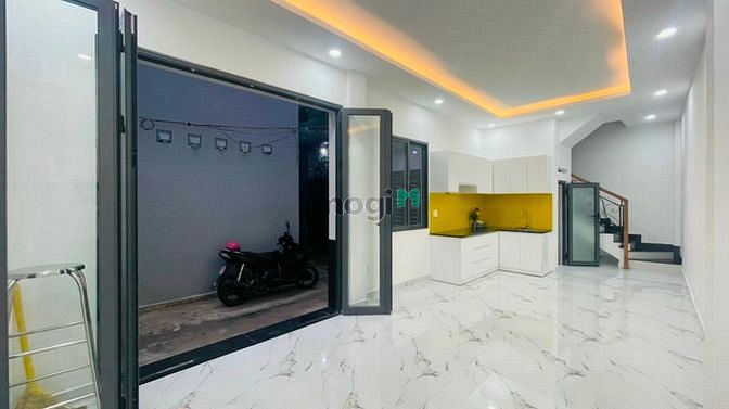 Hình ảnh Nhà bán mới 100/100 tăng tất cả nội thất