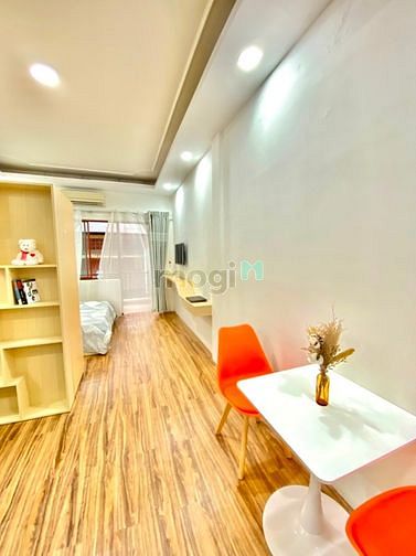 Hình ảnh 🔥🔥🔥1PN ban công 45m2 Ngã Sáu Phù Đổng,Quận 1