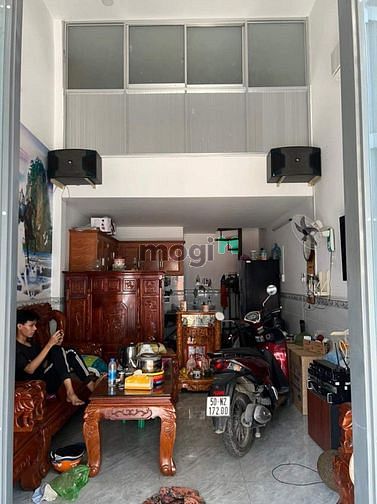 Hình ảnh Bán nhà hẻm 413 LÊ VĂN QUỚI 102M 2 Tầng nhỉnh 6 tỷ .hẻm thông xe tải