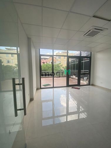 Hình ảnh Nhà mặt phố Vũ Phạm Hàm. DT 130m2, 4.5 tầng