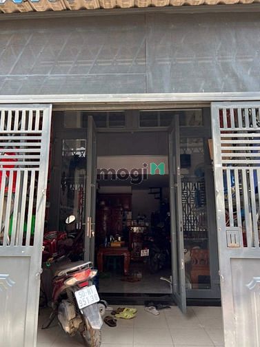 Hình ảnh Bán nhà hẻm 413 LÊ VĂN QUỚI 102M 2 Tầng nhỉnh 6 tỷ .hẻm thông xe tải