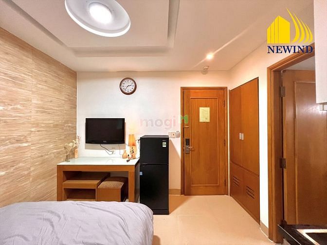 Hình ảnh CHDV Quận 1 Full nội thất, Free nước, có dọn phòng, gần Công Viên 23/9