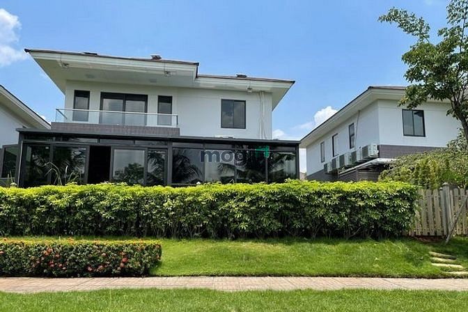 Hình ảnh Cho thuê Biệt thự Sân vườn ngay Lakeview Quận 2 18tr 350m2
