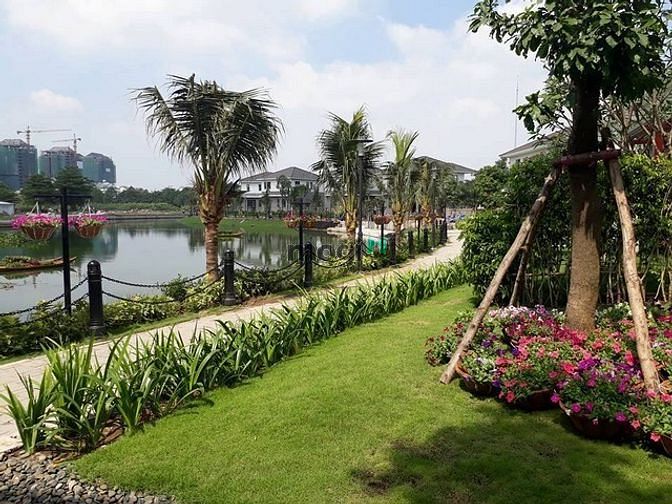 Hình ảnh Cho thuê Biệt thự Sân vườn ngay Lakeview Quận 2 18tr 350m2