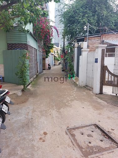 Hình ảnh Nhà ngay văn thánh, hxh, dtcn, 77m2 , 8,2tỷ tl