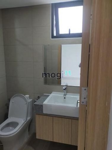 Hình ảnh Mb6623 nạp rút nhanh chóng Celadon City  tầng trung thoáng mát.