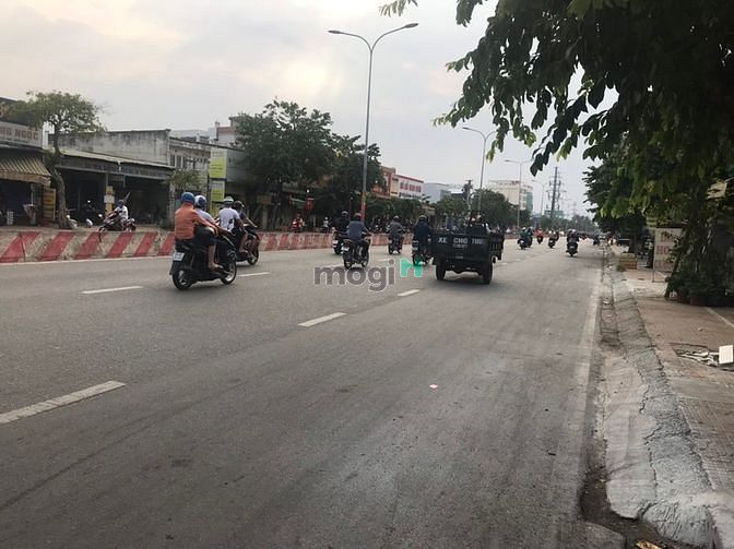 Hình ảnh Bán mặt tiền lê trọng tấn - diện tích đẹp giá mềm - tân phú