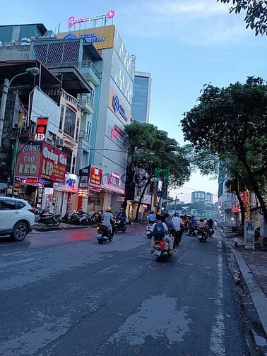 Hình ảnh Bán đất phố thái thịnh, đống đa, 66m2, mt7m, ô tô kinh doanh, 11 tỷ