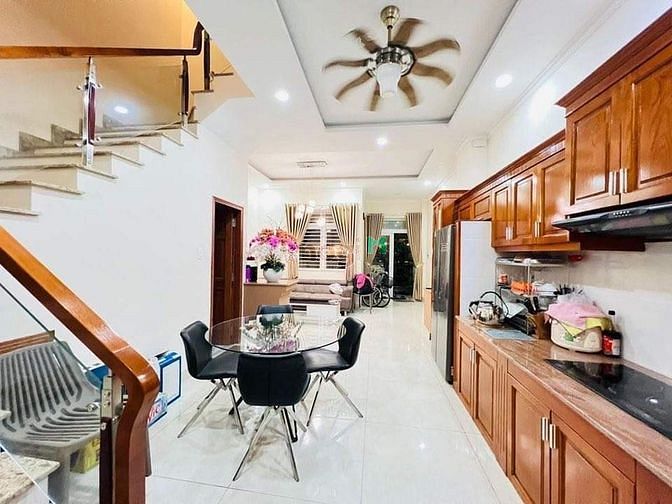 Hình ảnh Nhà Thích Quảng Đức Phú Nhuận - 2.1tỷ/40m2 - SHR