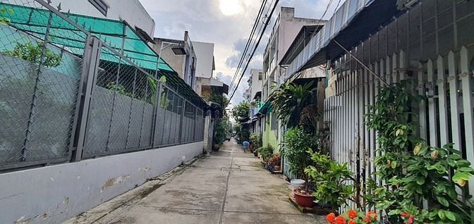 Hình ảnh Bán nhà 2 tầng hẻm 5m thông 1 sẹc Đất mới (Bình Trị Đông),46m2