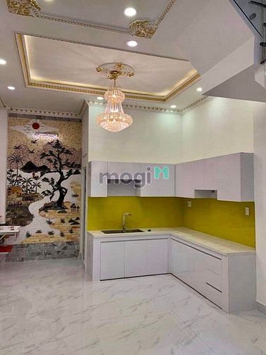 Hình ảnh HXH, LINH ĐÔNG, THỦ ĐỨC, 4.2m x 14m, 4 Tầng, 4PN, Chỉ 6.7 Tỷ