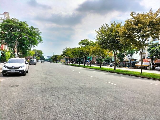 Hình ảnh Vành Đai Trong Đất 100m2(5x 20 ), vuông vức, gấp bán