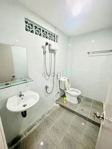 Hình ảnh Cho Thuê Căn Hộ Mới Xây - Vòng Xoay Cống Quỳnh - Studio - 1PN Balcon