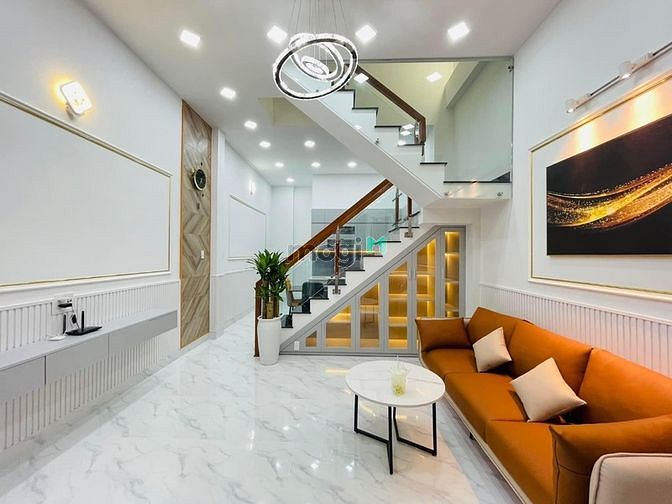 Hình ảnh Ly Dị Bán Nhà Đ.Phan Văn Trị-BT-51m2-1 TỶ 690Tr-SHR-Gần Chợ
