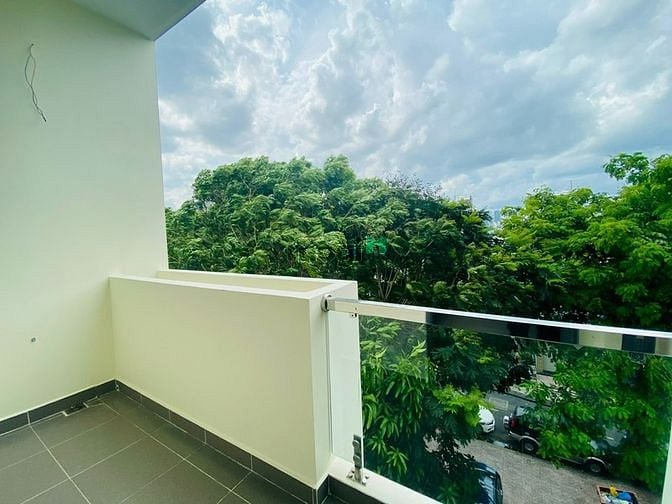 Hình ảnh Studio full NT ban công gần cầu chữ Y quận 8