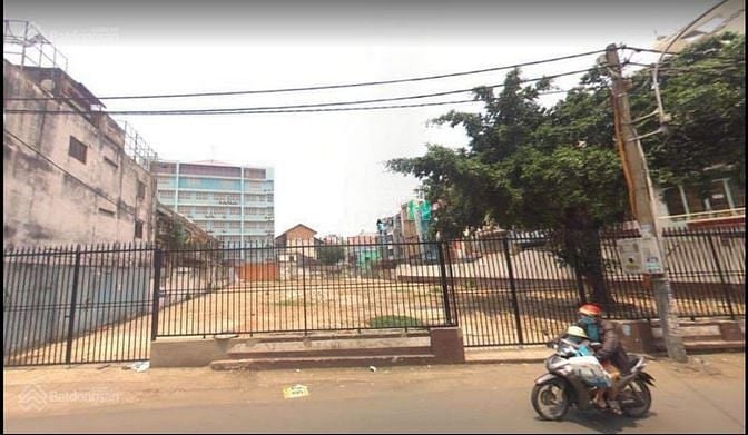 Hình ảnh Cần bán nhanh lô đất ngay Thích Quảng Đức P4 Phú Nhuận Sổ Hồng 80m2