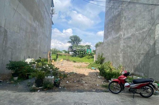 Hình ảnh Bán gấp đất gần Quốc Lộ 13 cũ - Phường Hiệp Bình Phước, TP. Thủ Đức,