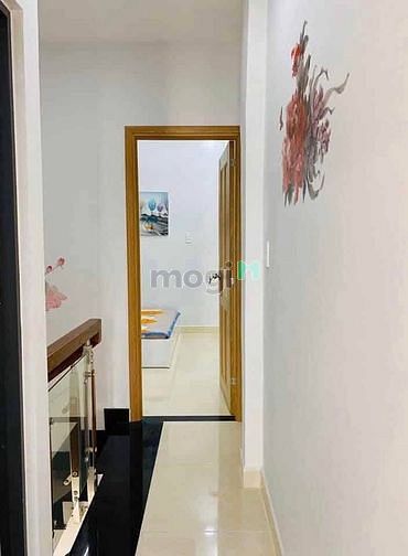 Hình ảnh Nhà đẹp Bình Thạnh giá mềm cạnh chợ Long Vân dân cư đông