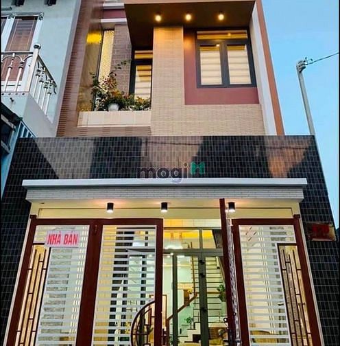 Hình ảnh SIÊU ĐẸP VỊ TRÍ TỐT Nhà Phạm Văn Bạch TB 44m2 1ty640 SHR