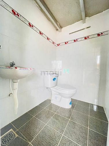 Hình ảnh Phòng Gác lửng Máy lạnh_ Mới xây 100% _ Khu Tên Lửa Bình Tân