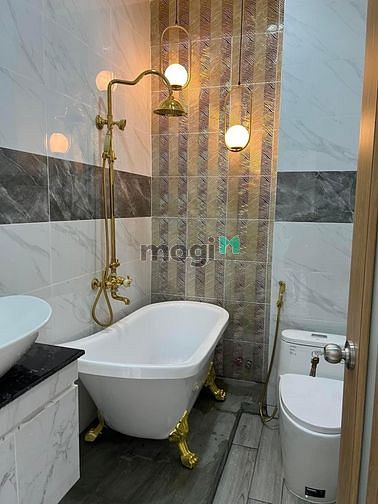 Hình ảnh Bán nhà 1 lầu Quận 6 - Gần chợ Lớn