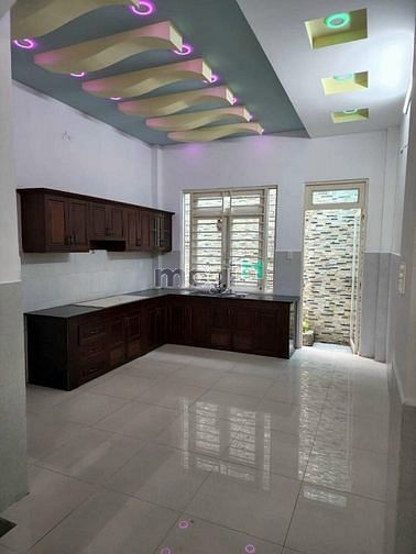 Hình ảnh Bán nhà riêng Quận 6 - Hẻm xe hơi 6m