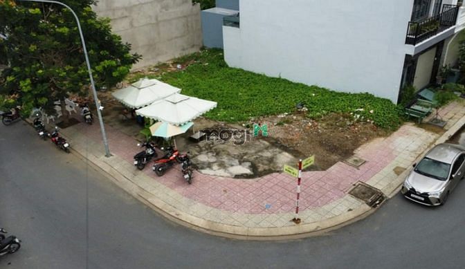 Hình ảnh Bán Khẩn cấp Lô đất Quận Tân Phú,đường Lũy Bán Bích,P,Hòa Thạnh,sỗ sẵn