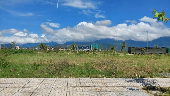 Hình ảnh Bán nhanh đất KĐT Bàu Tràm Lakeside, sau lưng ShopHous CHỈ từ 2.2 tỷ.