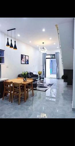 Hình ảnh Bán gấp nhà mặt tiền đường Lê Quý Yêm