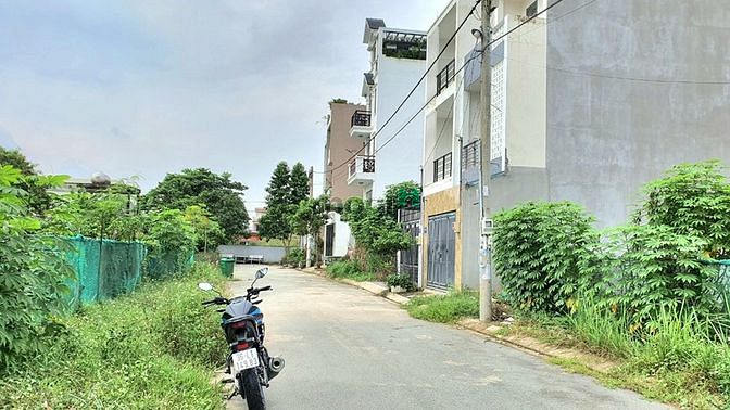 Hình ảnh Bán đất bên hông chợ Long Trường, Nguyễn Duy Trinh, Q9. 3 tỷ 6/54m2