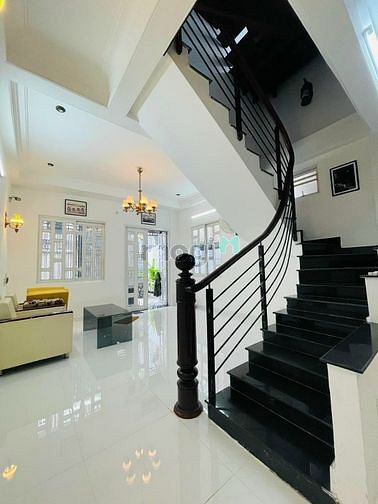 Hình ảnh Bán nhà 1 trệt 3 lầu Quận Bình Thạnh